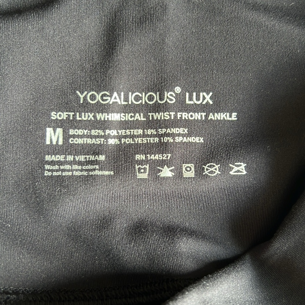Yogalicious Lux whimsical Ankle Black Leggings size M - Picture 7 of 7